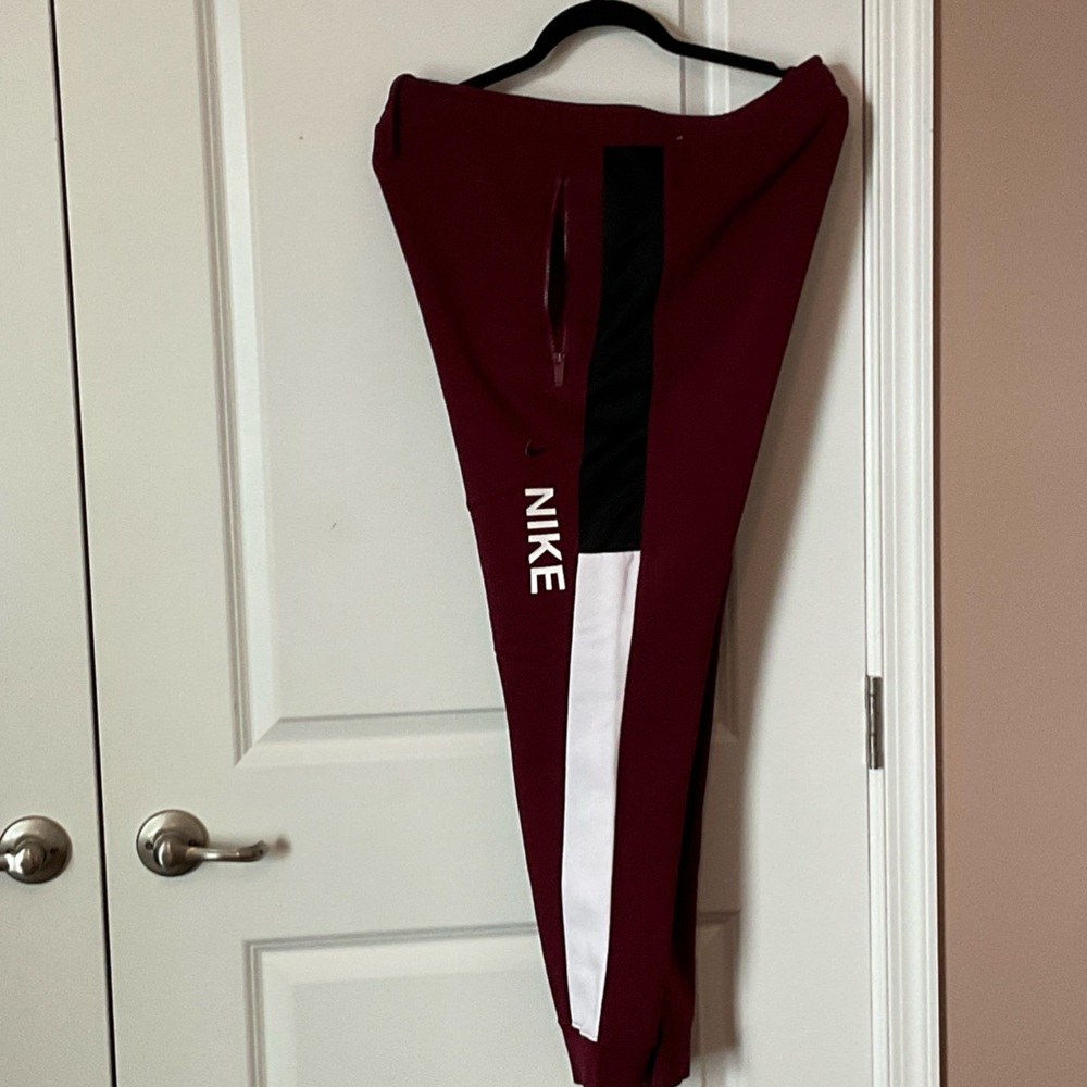 Nike Burgundy, White & Black Colorblock Sweatsuit - Picture 3 of 5